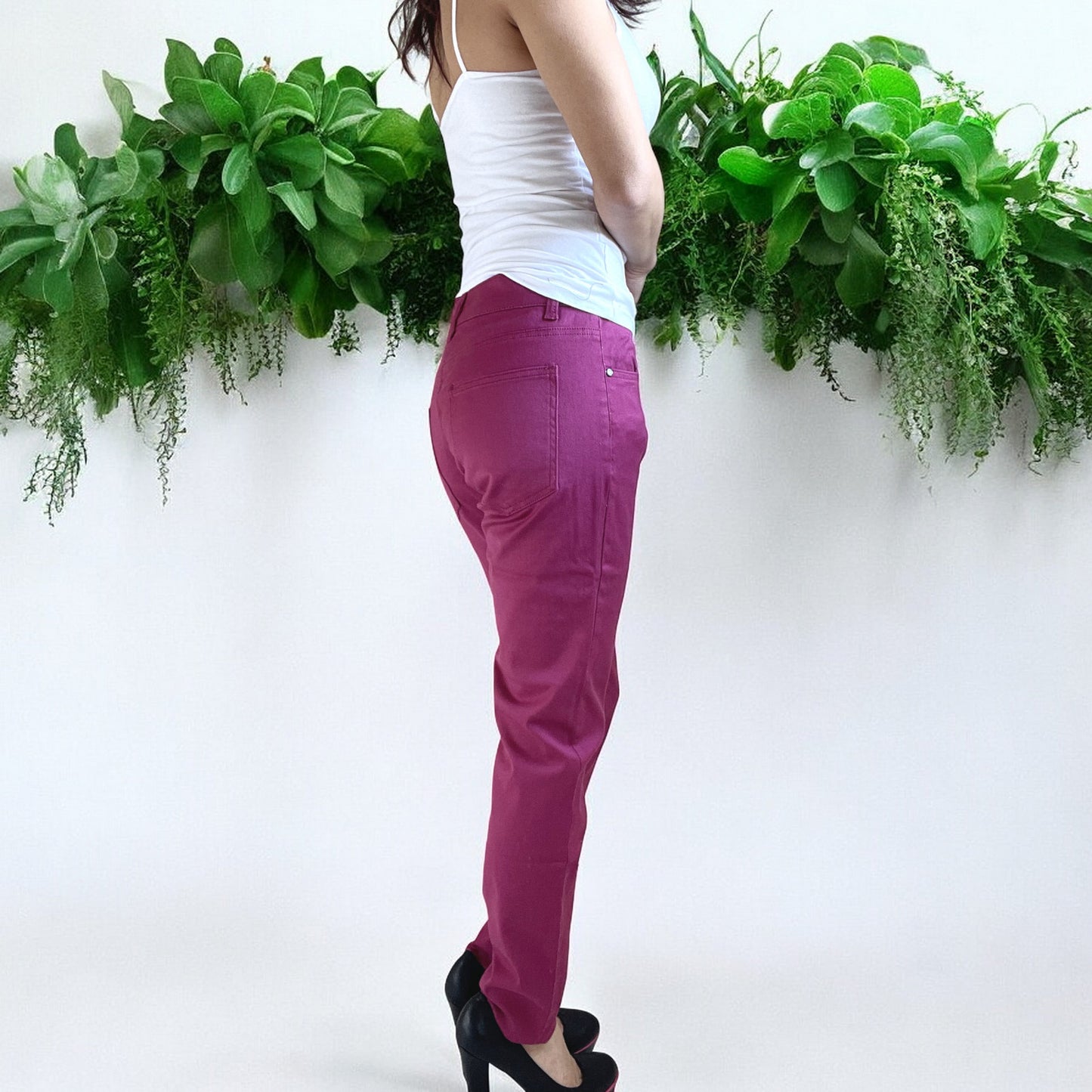 Jawbreaker Punk Rock Skinny Jeans Low Rise Burgundy Denim Pants 5-Pocket Style