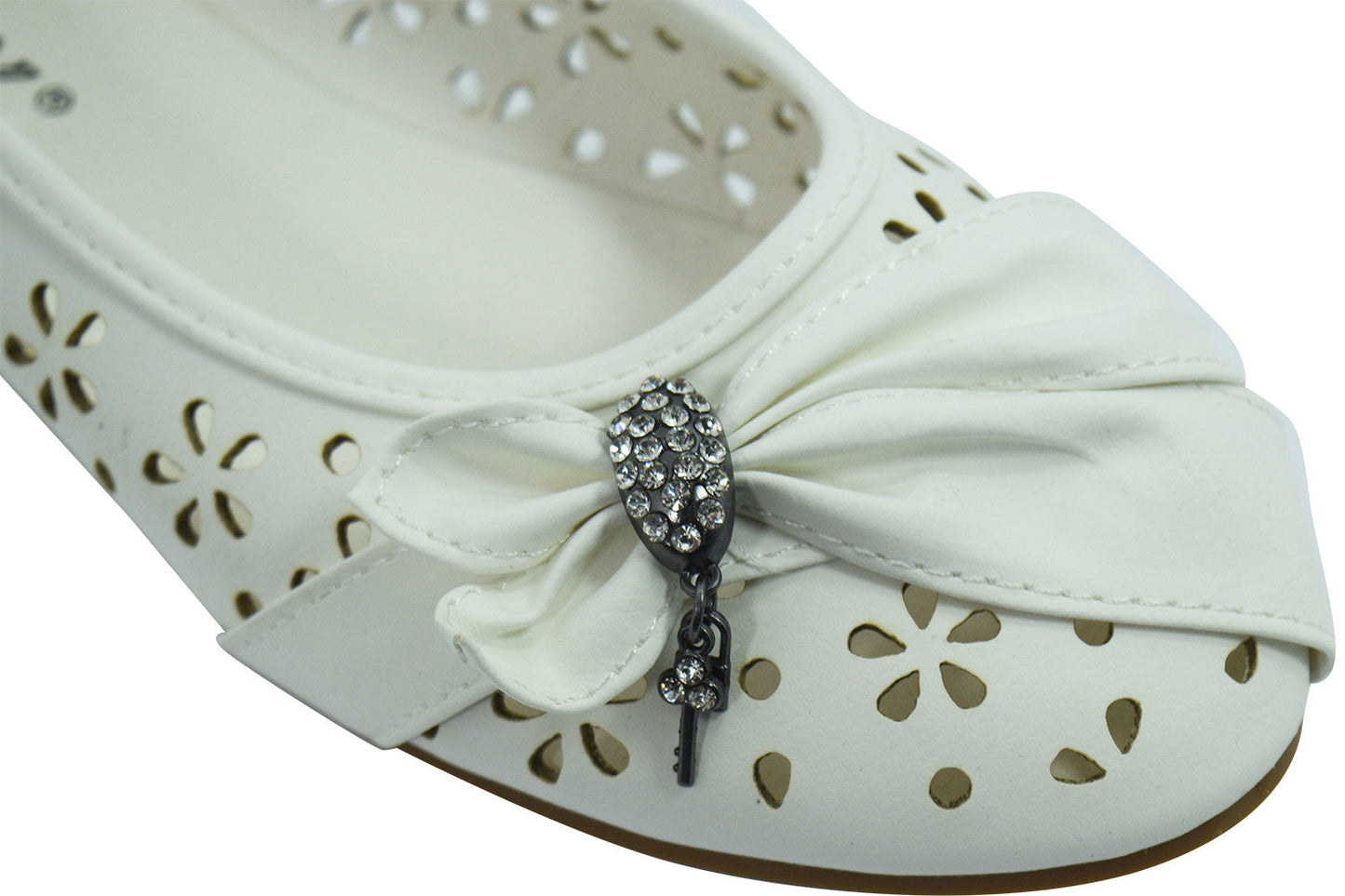 Accessories Women's Dress White Faux Leather Floral Cutout Round Toe Ballet Flats Shoes with bow