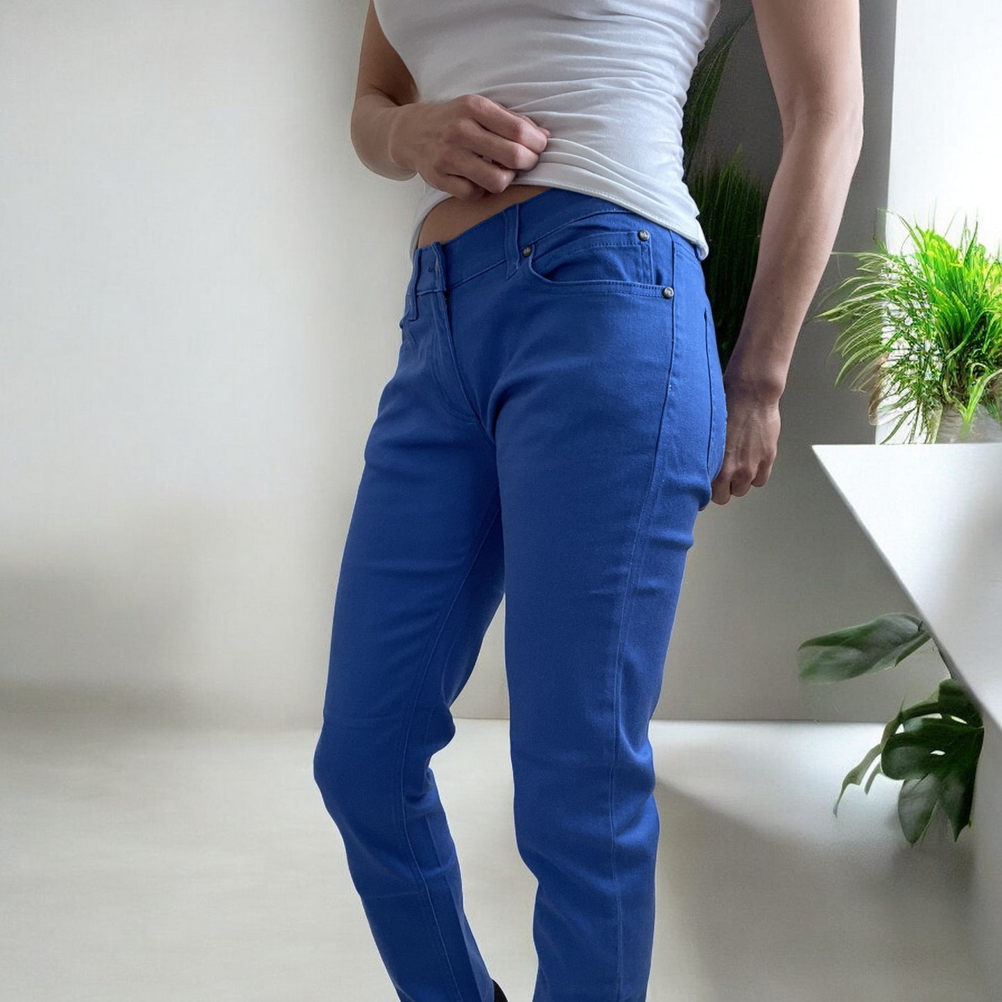 Jawbreaker Essestial Low Rise 5-Pocket Blue Stretchy Denim Slim Fit Skinny Jeans
