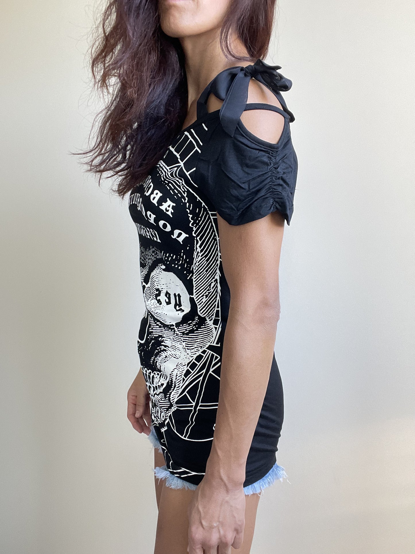 Banned Apparel Skull and Ouija Board cgraphic Print Skull Face Cut Out Open Shoulder Top
