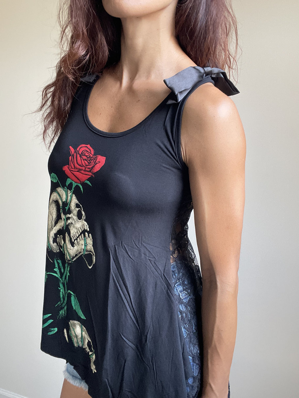 Gothic Skull & Red Rose " Reborn" Black skull Lace Flowy Tank top - Skelapparel