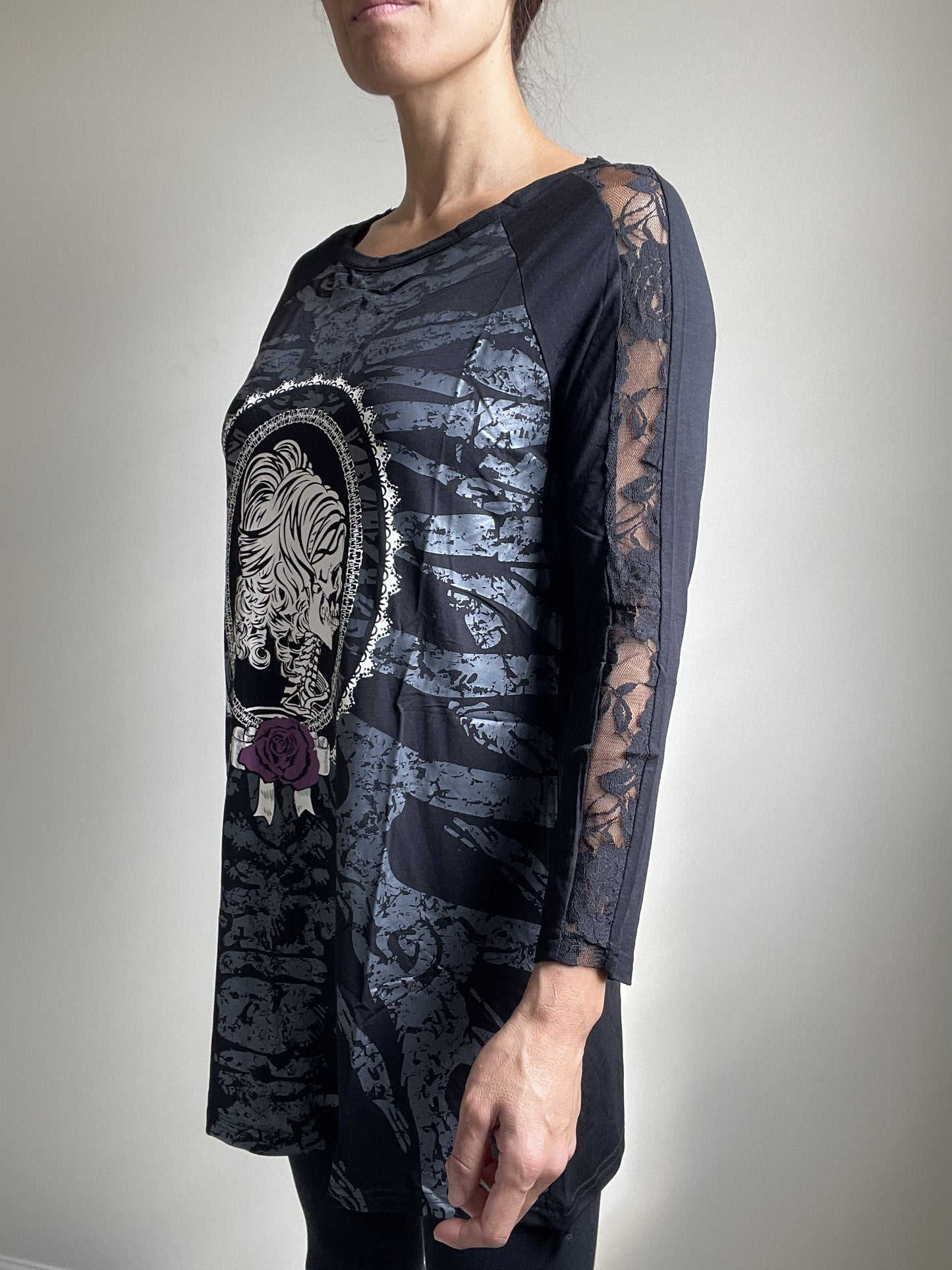 Lost Queen Gothic Skeleton Ribcage with Skull Lady Print Flared Long Sleeve Top - Skelapparel