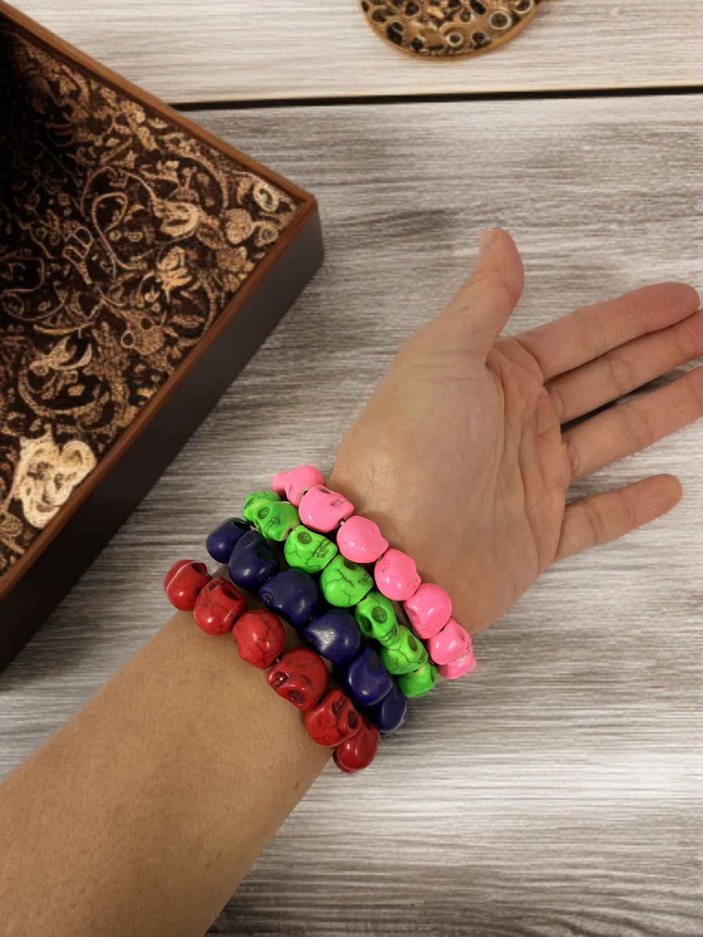 Skull beads Stretch Stackable Bracelet, Skull Bracelet Colorful Synthetic Turquoise Skeleton Bracelet