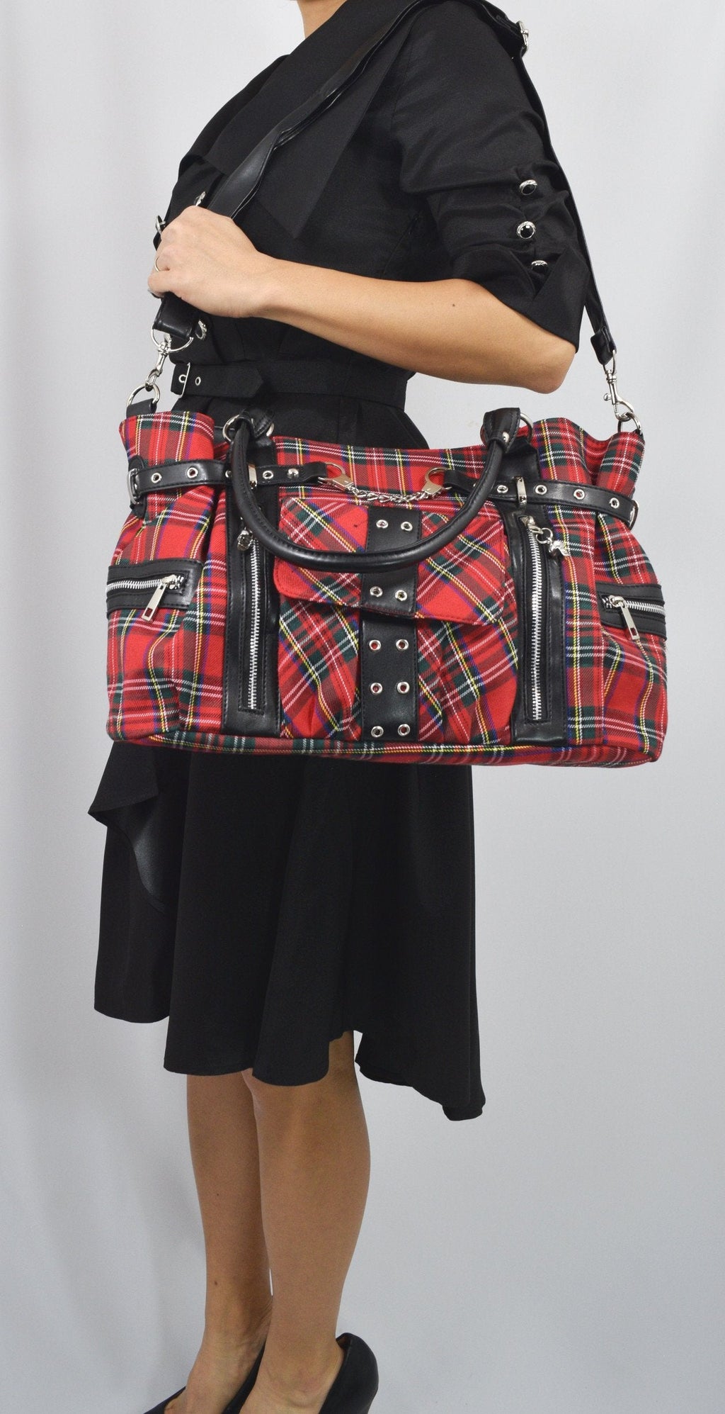 Accessories Red Red Tartan Plaid Punk Rock Purse with Handcuff Skull Charm