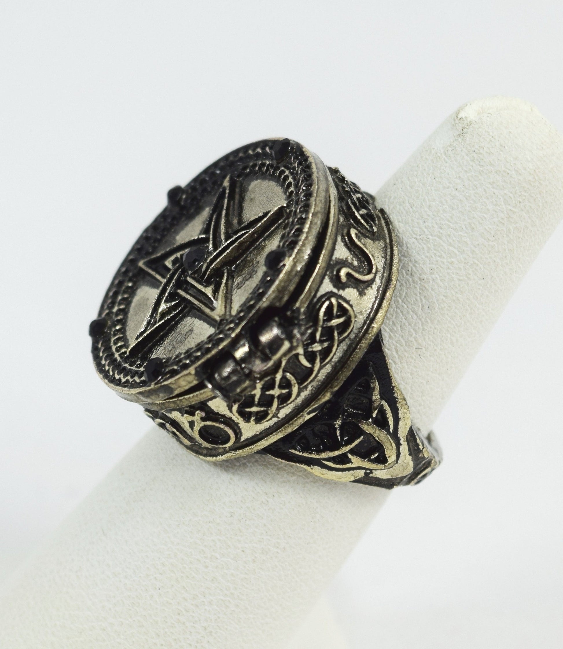 Accessories Restyle Gothic Locket Ring Pentagram Ring Round Ring with Secret Compartment