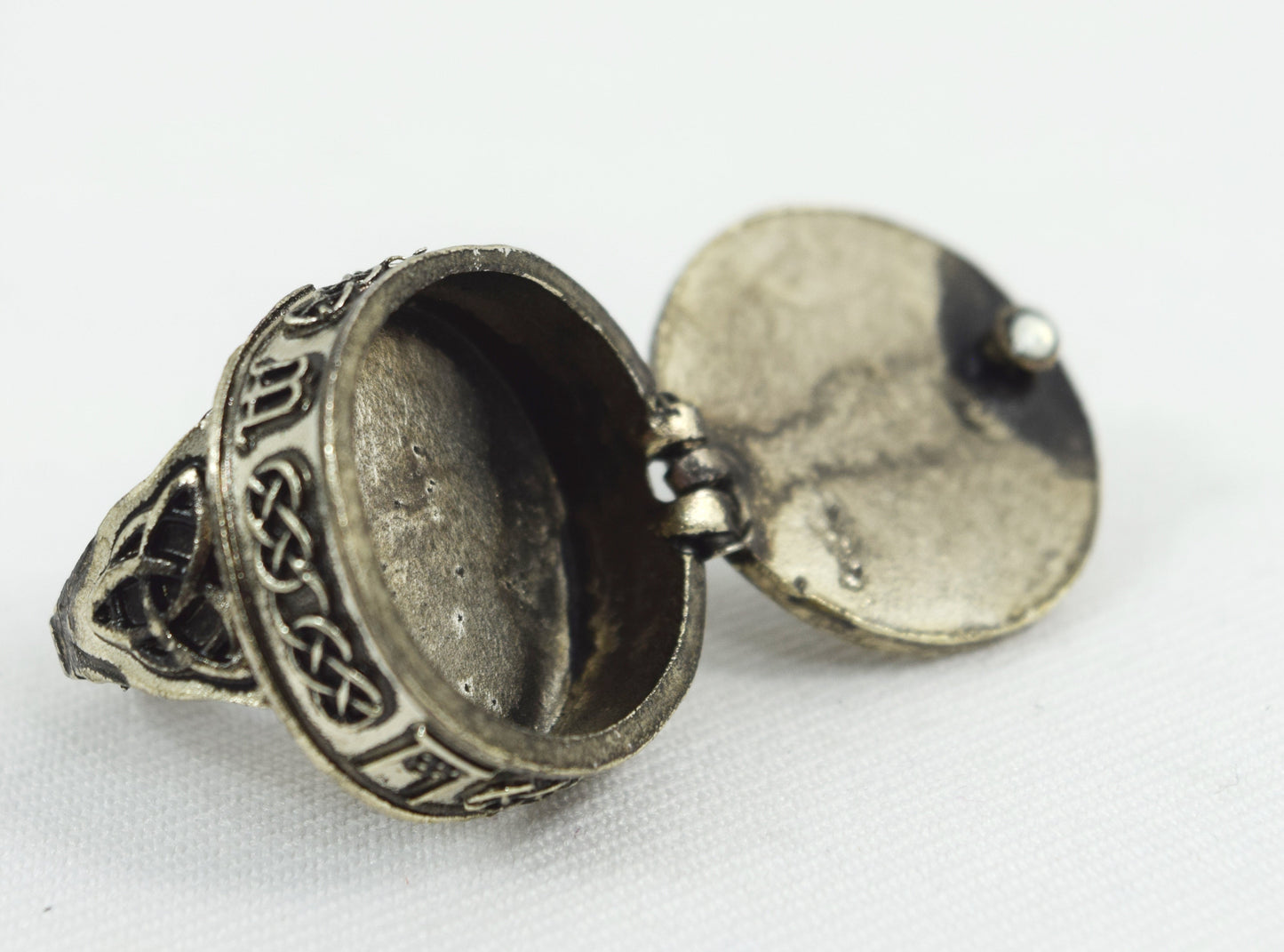 Accessories Restyle Gothic Locket Ring Pentagram Ring Round Ring with Secret Compartment