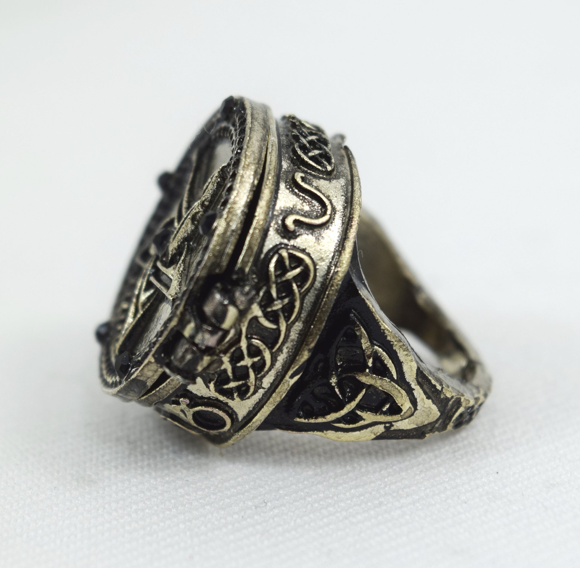 Accessories Restyle Gothic Locket Ring Pentagram Ring Round Ring with Secret Compartment
