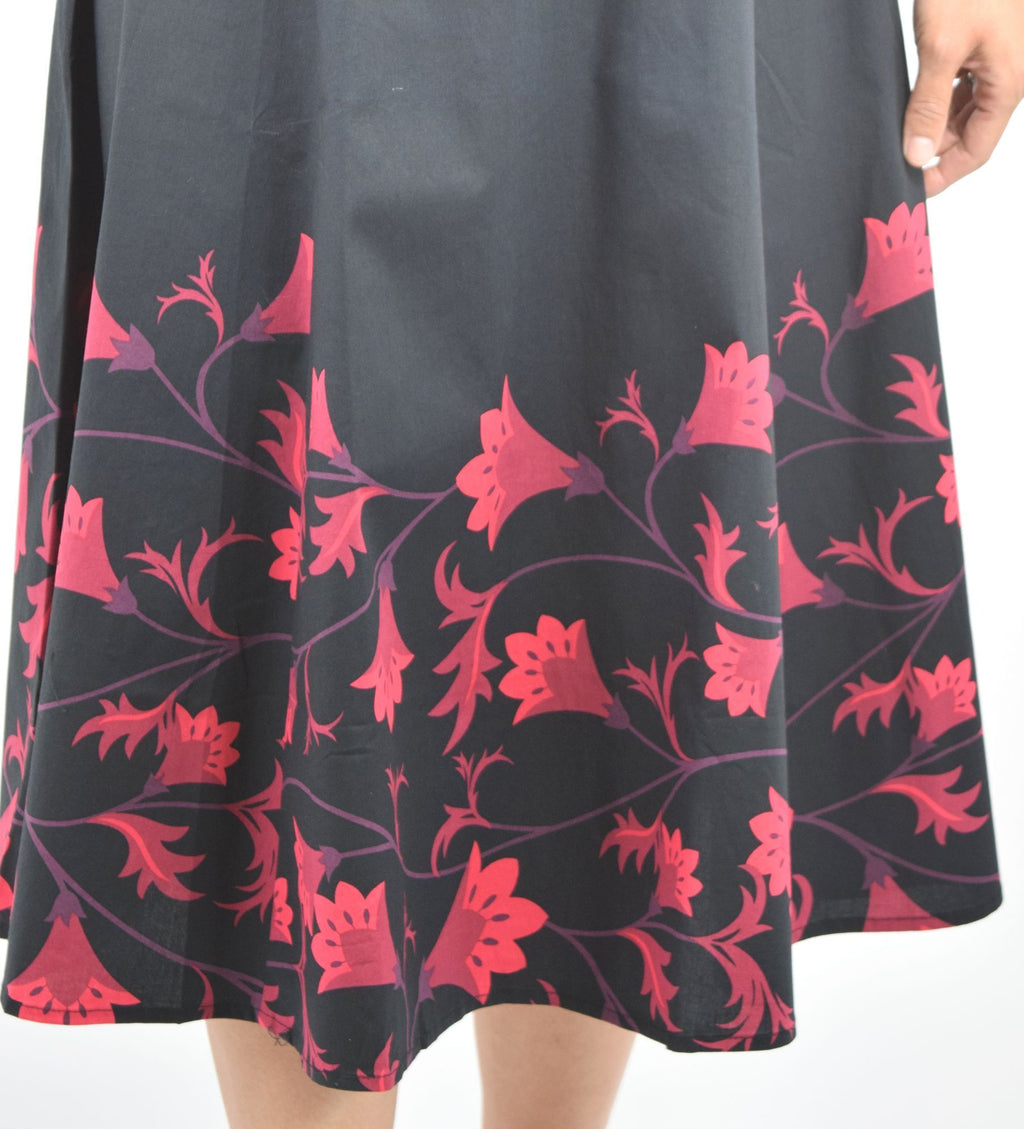 Bottoms 60's vintage red floral flare skirt with Big Bow | Black red floral skirt