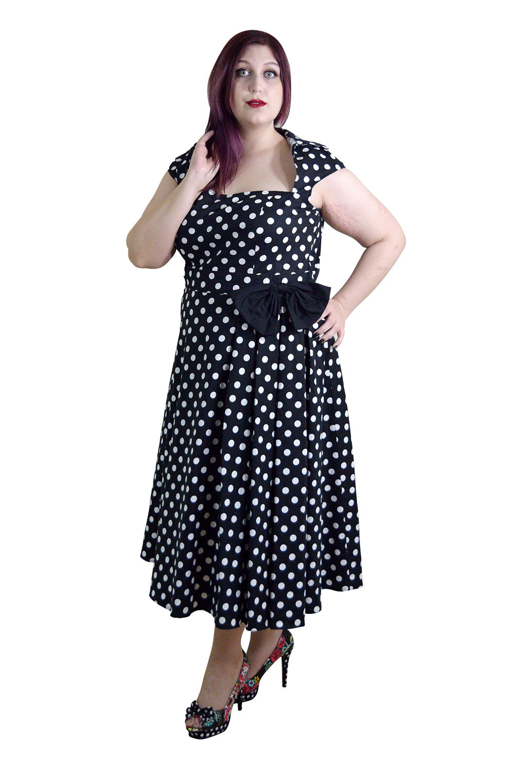 Plus Size 60's Vintage Black and White polka Dot Belted Bow Swing Party Dress US26 (EU28) / Black Plus Size 60's Vintage Black and White polka Dot Belted Bow Swing Party Dress US26 (EU28) / Black