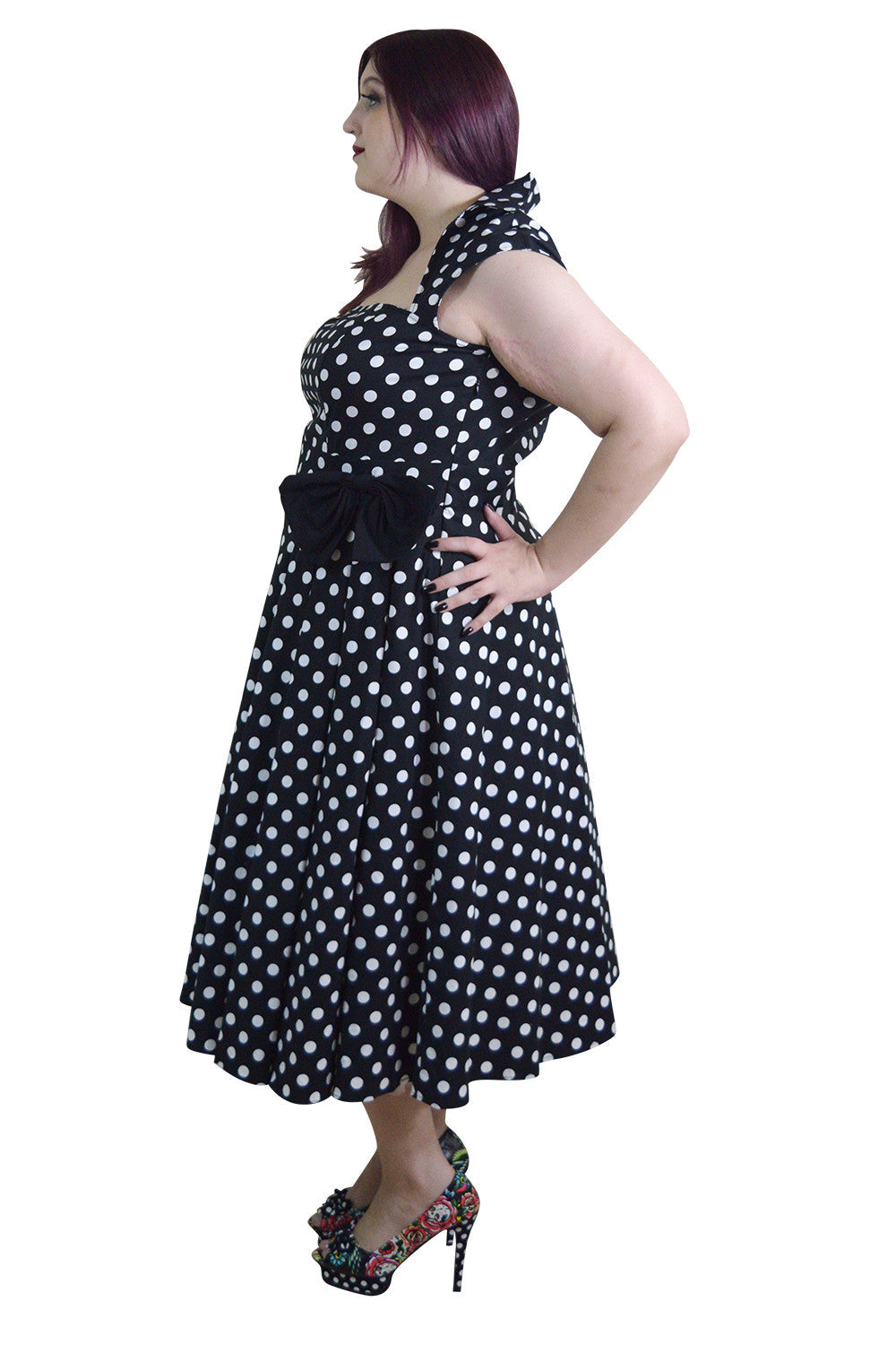 Plus Size 60's Vintage Black and White Polka Dot Belted Bow Swing Party Dress US26 (EU28) / Black Plus Size 60's Vintage Black and White Polka Dot Belted Bow Swing Party Dress US26 (EU28) / Black