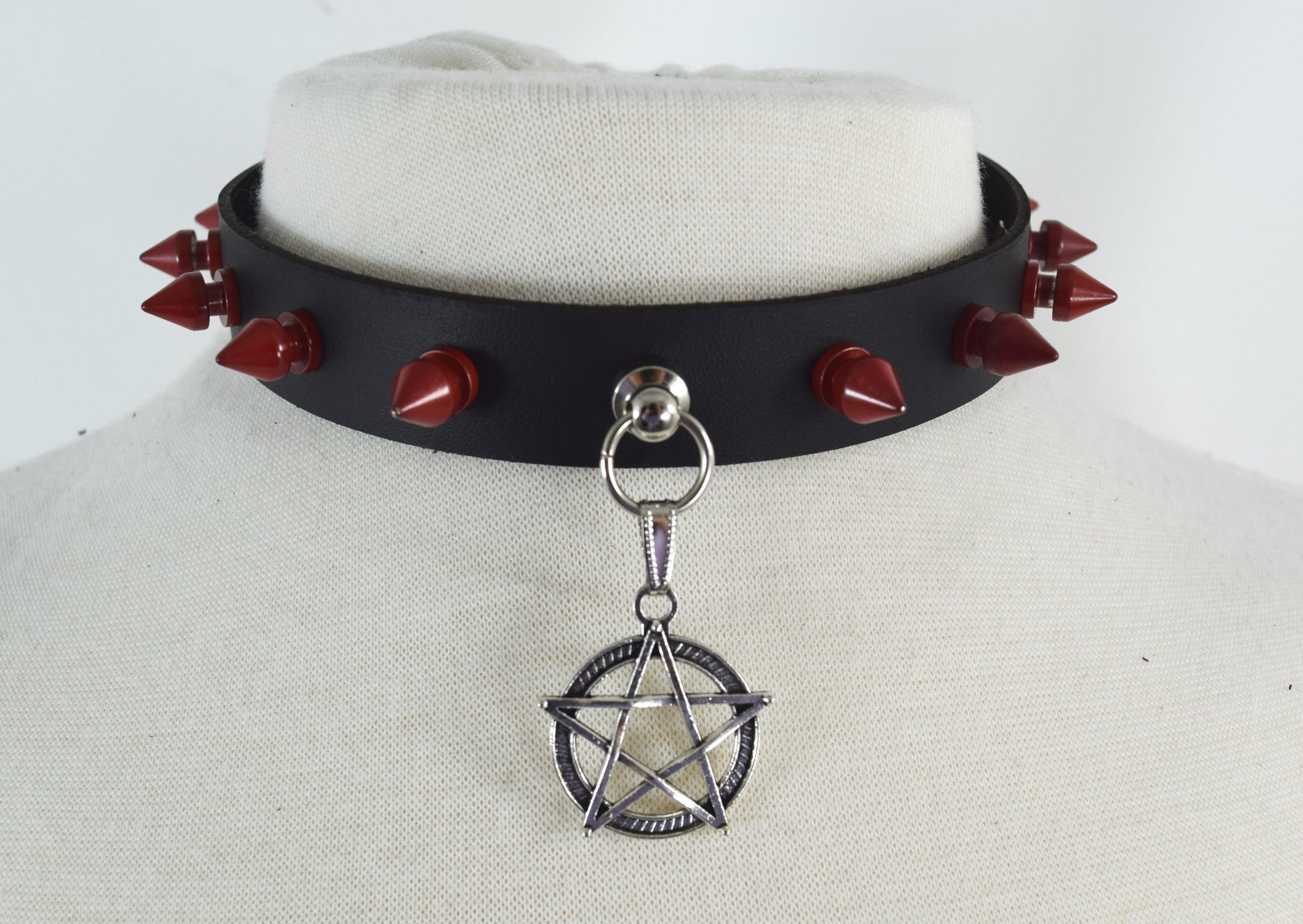 Jewellery Gothic Steampunk Pentagram Charm Rivet Red Spikes Leather Choker Collar Necklace