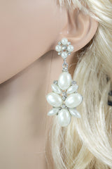 Jewellery Victorian White Imitation Pearl Flower Cocktail Party Earrings
