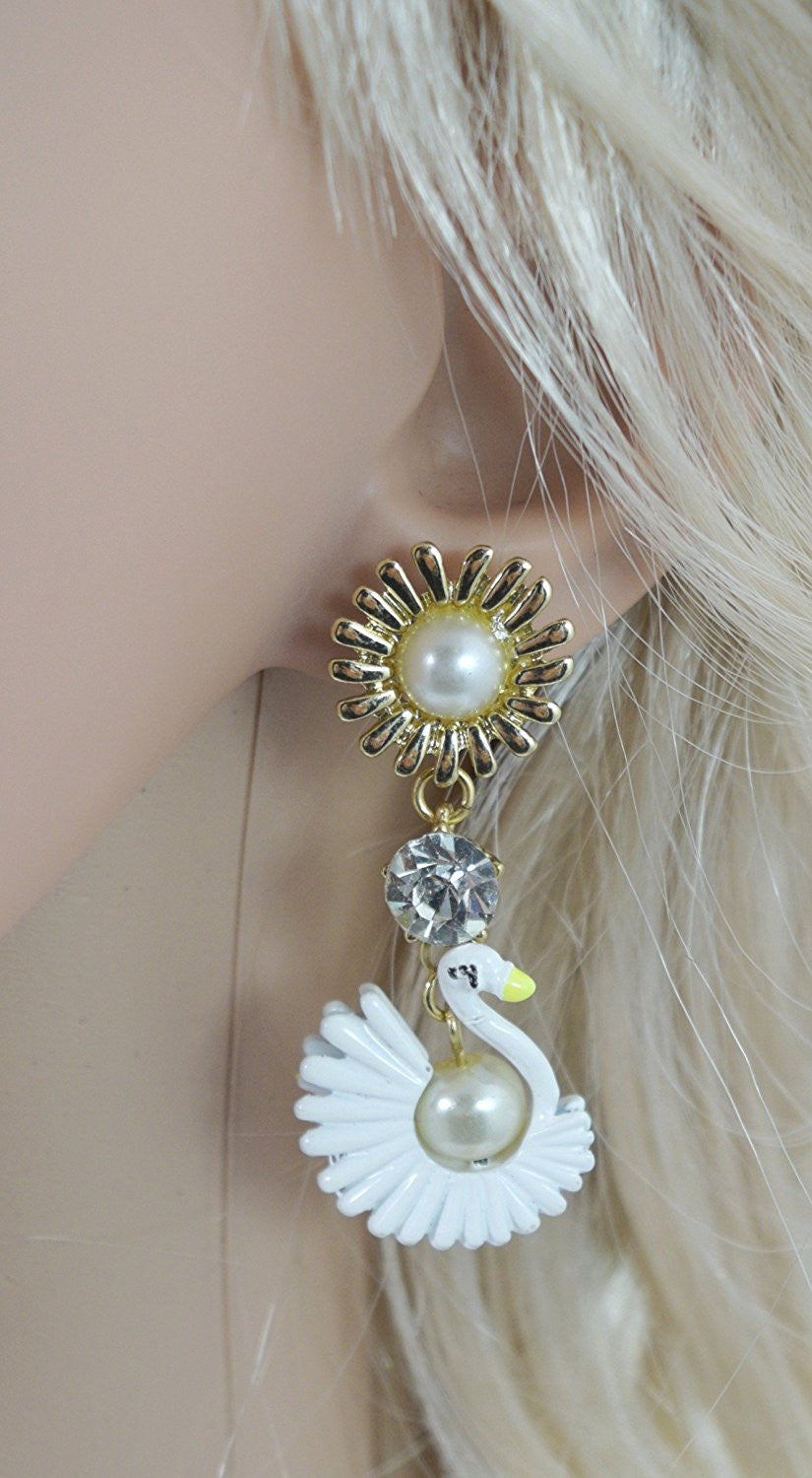 Jewellery White Swan Whimsical Bird Earrings