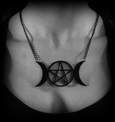 Jewellery Witchcraft Pentagram and Moons Pendant Necklace